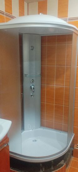 Демонтаж душевой кабины