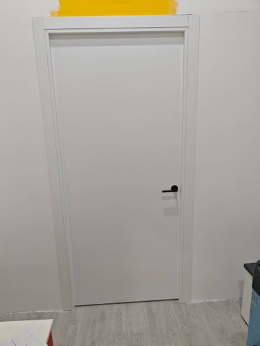 Установка межкомнатной одностворчатой двери (1 шт)