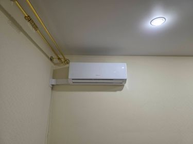 Установка сплит системы 7-9 kBTU (одноэтапный монтаж)