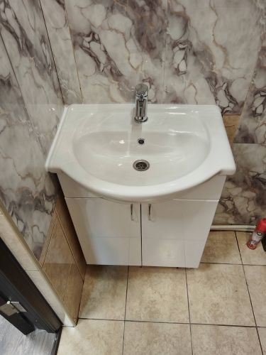 Установка смесителя (на готовые коммуникации)