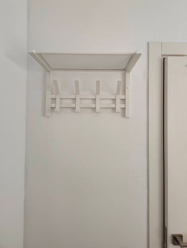 Навеска полки