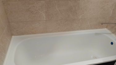 Герметизация ванны силиконом