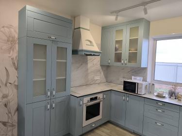 Установка стеновой панели HPL Демонтаж стеновой панели HPL без сохранения Монтаж/демонтаж розетки/выключателя