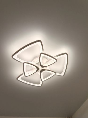 Монтаж и подключение настенно-потолочного светильника