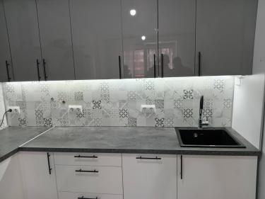 Установка столешницы ДСП Установка и подключение врезной мойки Демонтаж мойки со смесителем с сохранением