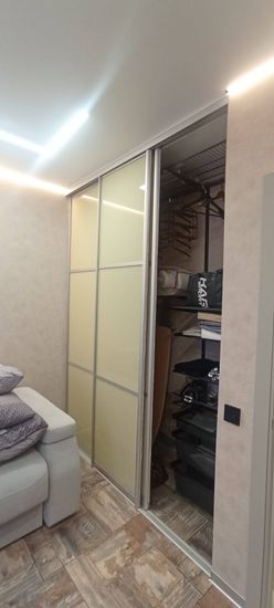 Ремонт дверцы шкафа