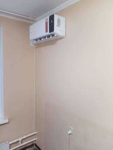 Установка сплит системы 7-9 kBTU (одноэтапный монтаж)