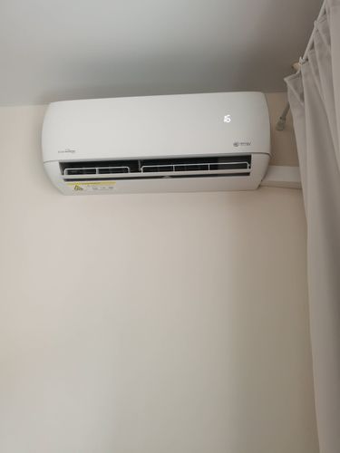 Установка сплит системы 7-9 kBTU (одноэтапный монтаж)