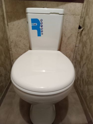 Установка напольного унитаза