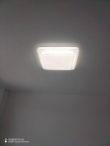 Монтаж и подключение настенно-потолочного светильника