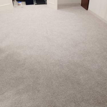 Укладка линолеума на клей более 15 кв.м