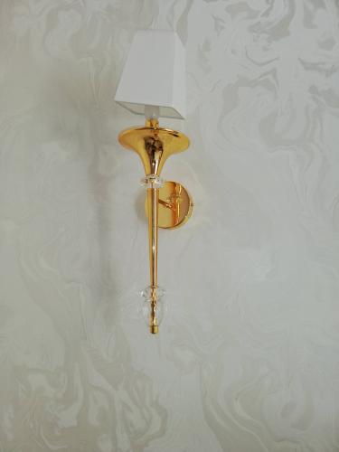 Демонтаж старого светильника