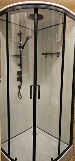 Установка душевой кабины шириной до 90 см