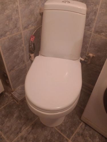 Установка напольного унитаза