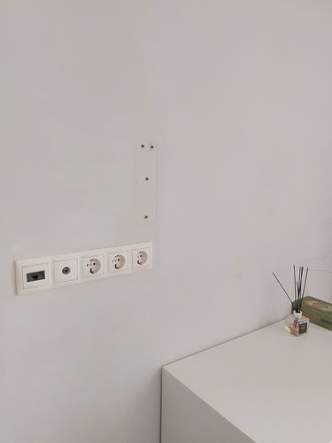 Демонтаж кронштейна под ТВ