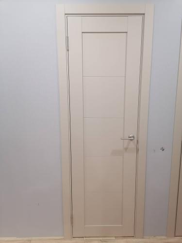 Установка межкомнатной одностворчатой раздвижной навесной двери без отделки проема