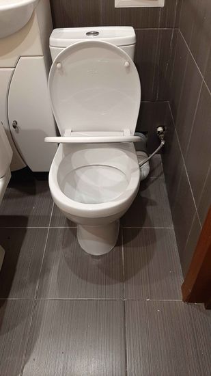 Установка напольного унитаза