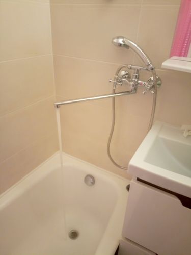 Установка смесителя (на готовые коммуникации)