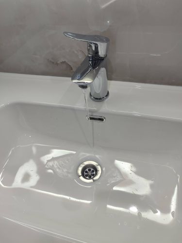 Установка смесителя (на готовые коммуникации)