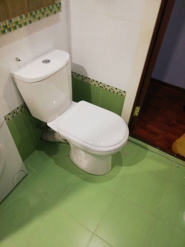 Установка напольного унитаза