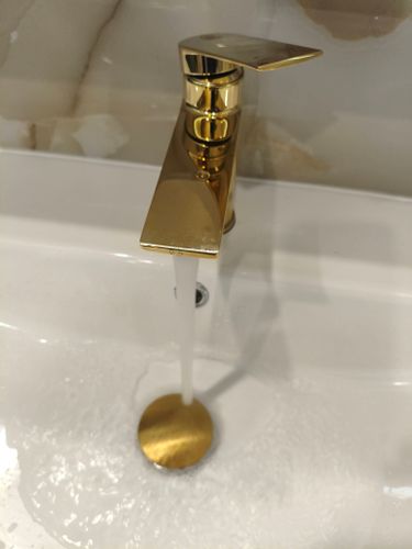 Установка смесителя (на готовые коммуникации)