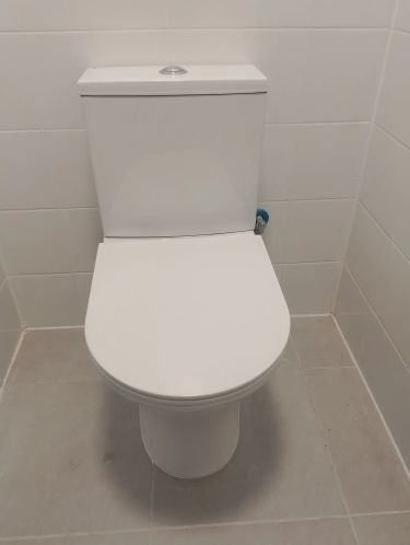 Установка напольного унитаза