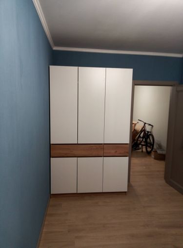 Сборка прихожей