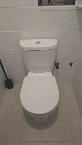 Ремонт бачка (запорной арматуры) напольного унитаза