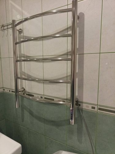 Монтаж электрического полотенцесушителя