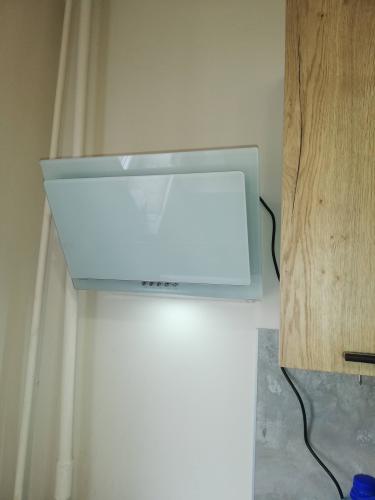 Установка и подключение вытяжки