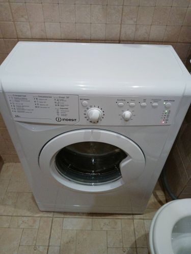 Установка отдельностоящей стиральной машины с подключением