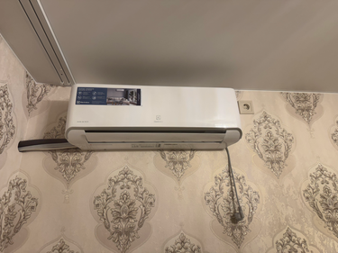 Установка сплит системы 7-9 kBTU (одноэтапный монтаж)