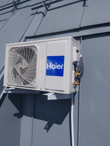 Установка сплит системы 7-9 kBTU (одноэтапный монтаж)