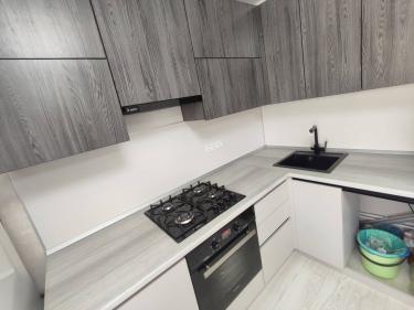 Установка стеновой панели МДФ/ДСП Выпил одного отверстия/углубления/присадка под петлю в материалах ДСП/Массив