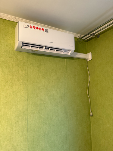 Установка сплит системы 7-9 kBTU (одноэтапный монтаж)