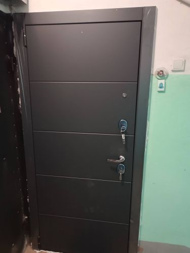 Установка входной двери весом до 95 кг