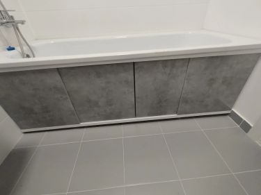 Установка экрана под ванну
