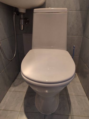 Установка напольного унитаза