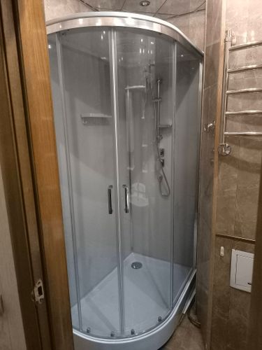 Демонтаж душевой кабины