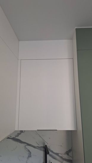 Прямой распил фальшпанели/фасада/полки Замена фасадов Установка и подключение встраиваемого холодильника