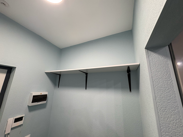 Навеска полки