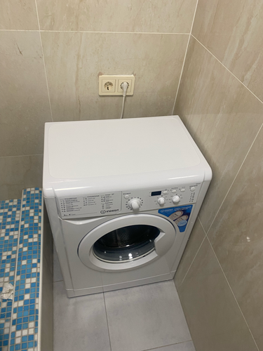 Установка отдельностоящей стиральной машины с подключением