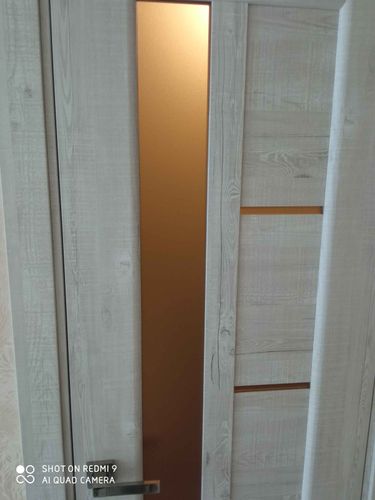 Установка межкомнатной одностворчатой двери с врезанной фурнитурой