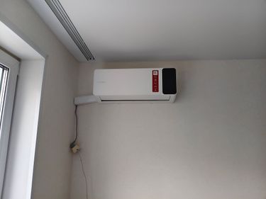 Установка сплит системы 7-9 kBTU (одноэтапный монтаж)