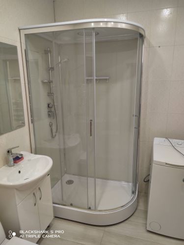 Демонтаж душевой кабины