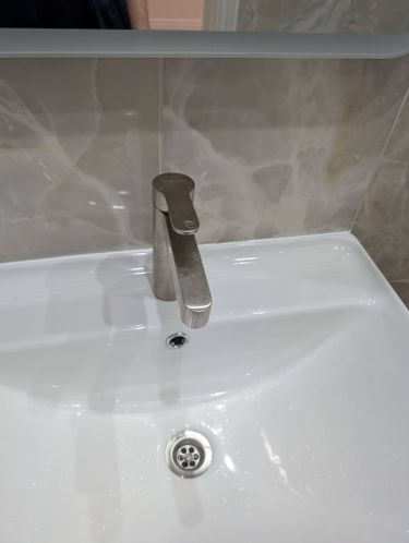 Навеска зеркала