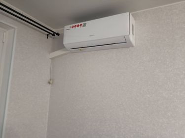 Установка сплит системы 7-9 kBTU (одноэтапный монтаж)