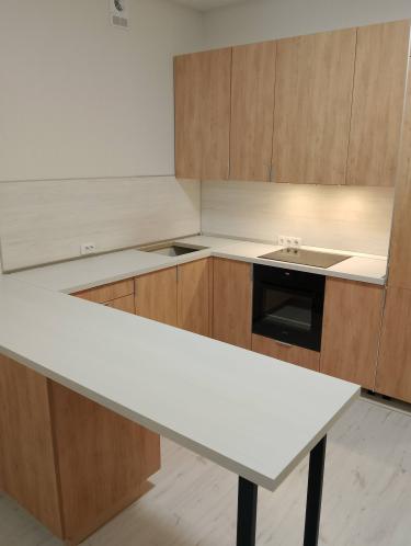 Отверстие под мойку/варочную панель в ДСП/массиве Замена столешницы ДСП