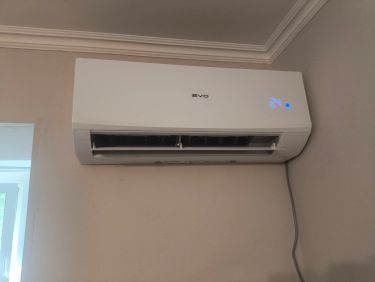 Установка сплит системы 7-9 kBTU (одноэтапный монтаж)