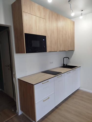 Установка выключателя (на готовые коммуникации)